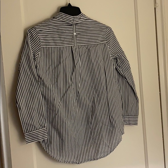 Timing gray & white long sleeve button down - Picture 4 of 6